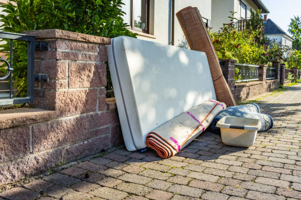 Best Basement Cleanout Services  in Guttenberg, IA